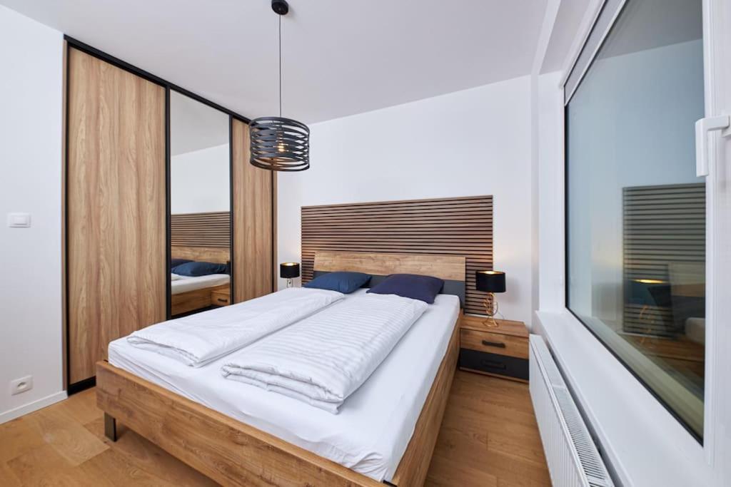 5Min2Centre, View & Free Parking Apartment Bratislava Exterior photo